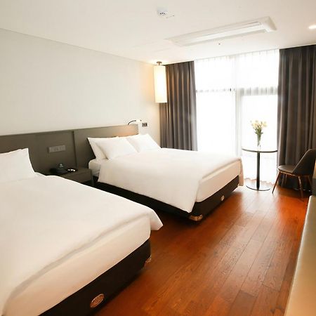 Westernlife Hotel Iksan ห้อง รูปภาพ