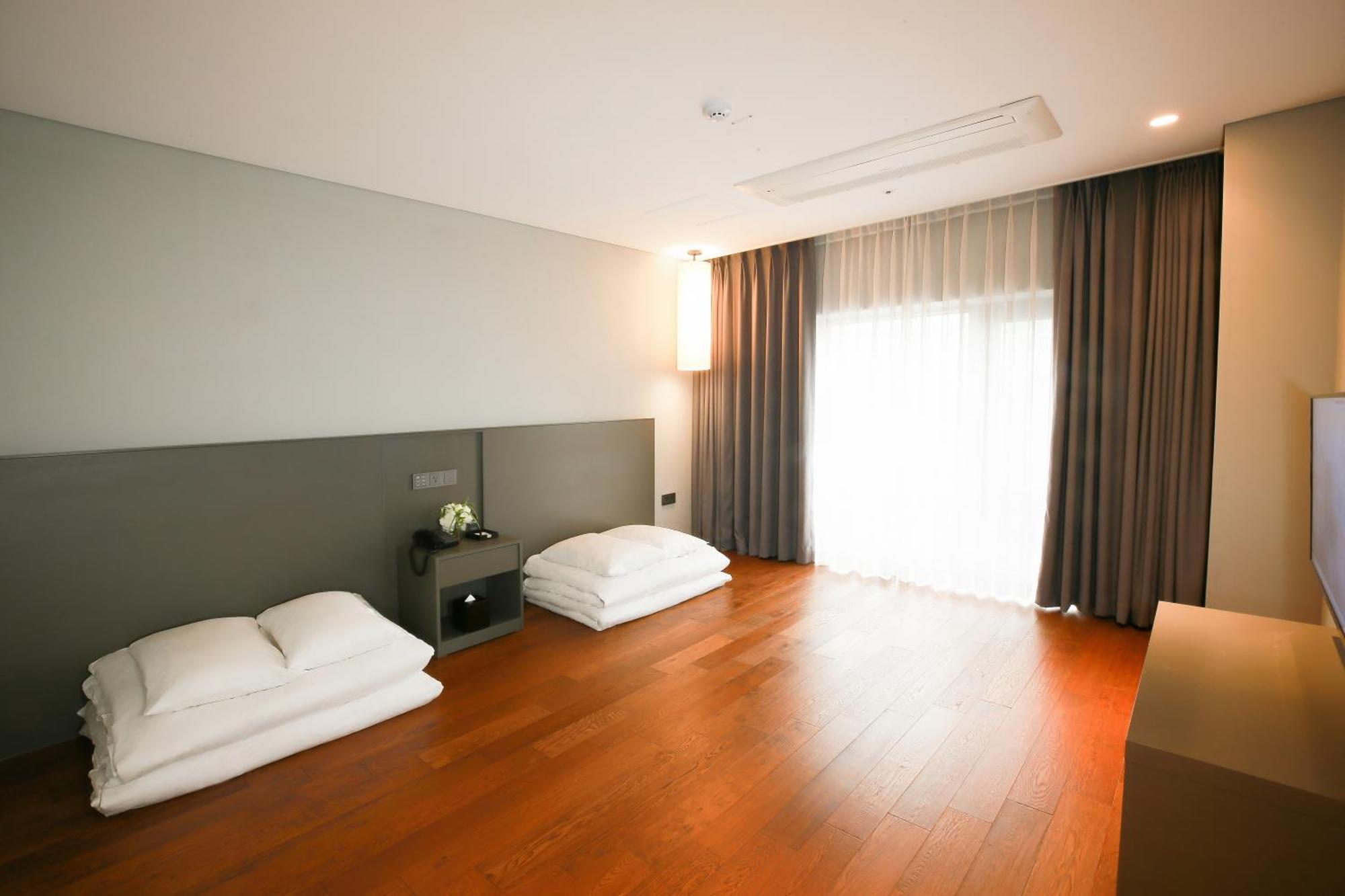 Westernlife Hotel Iksan ห้อง รูปภาพ