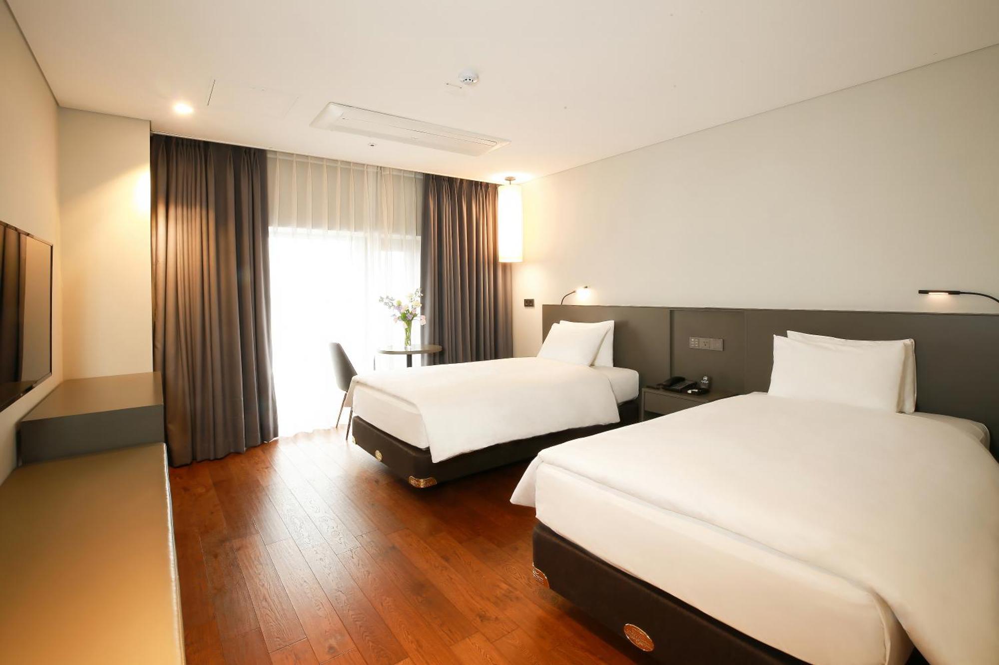 Westernlife Hotel Iksan ห้อง รูปภาพ