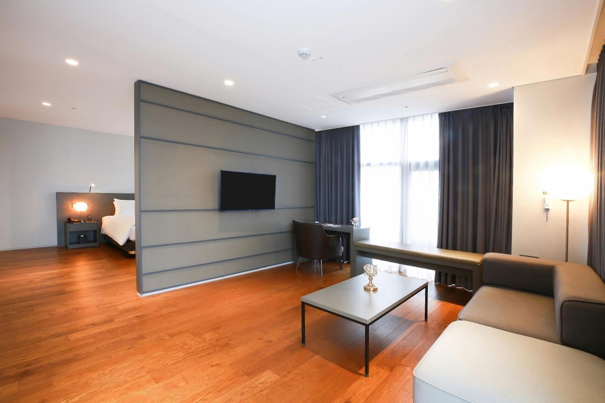 Westernlife Hotel Iksan ห้อง รูปภาพ